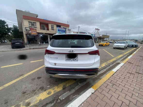 سلام عليكم 
سنتافي 2021 
كلين استلام شركه 
وارد كوري 
اربعه سلندر 
كير +مكينه + كهربايئات + تبريد كلها شرط 
ماشيه 100 
تبريد (3) قطع
كير لمس 
فقط بدون بانوراما 
الباقي فول 
ثلاث مقاعد  
السعر 250$
للاستفسار 
*********** كركوك
