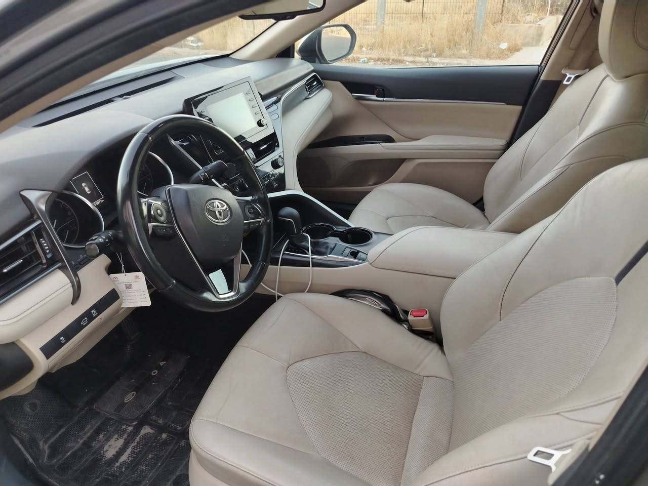 السلام عليكم.للبيع كامري 2023 GLE خليجي ماشي 55 الف مكفولة من toyota cihan رقم اربيل
للاستفسار ***********
السعر 220 ورقة
