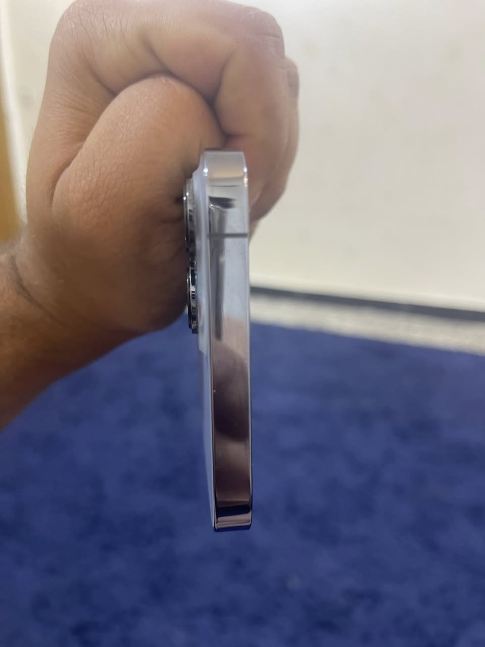 جهاز 13 برو ماكس ذاكره 256 جهاز نضيف نضافته فول لاطخه ولاضربه جهاز وتر مامبدل اي شي بطاريه 87السعر 700 وبي مجال 
***********
