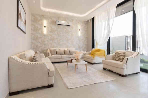 🌊 بحيرة الأمنيات – العيش بمستوى جديد تماماً!
هل تتخيل تسكن بمكان يجمع الهدوء، الرفاهية، والخدمات المتكاملة بموقع واحد؟
بحيرة الأمنيات تقدملك مجتمع سكني حديث، تصميم مرتب، وبحيرة تضيف لجمالك وجوّك راحة ما تنوصف!

✨ مميزات بحيرة الأمنيات:
 • إطلالات مائية تخليك تعيش أجواء راقية يومياً
 • خدمات متكاملة وأمن على مدار 24 ساعة
 • حدائق وممرات للمشي بجو خرافي
 • موقع استراتيجي قريب من كل الضروريّات
 • أسعار مناسبة وخطط دفع سهل

خصم ٢٠٪؜ ع الكاش و٥٪؜ ع التقسيط .. شنو منتظر ؟
للتواصل ***********
