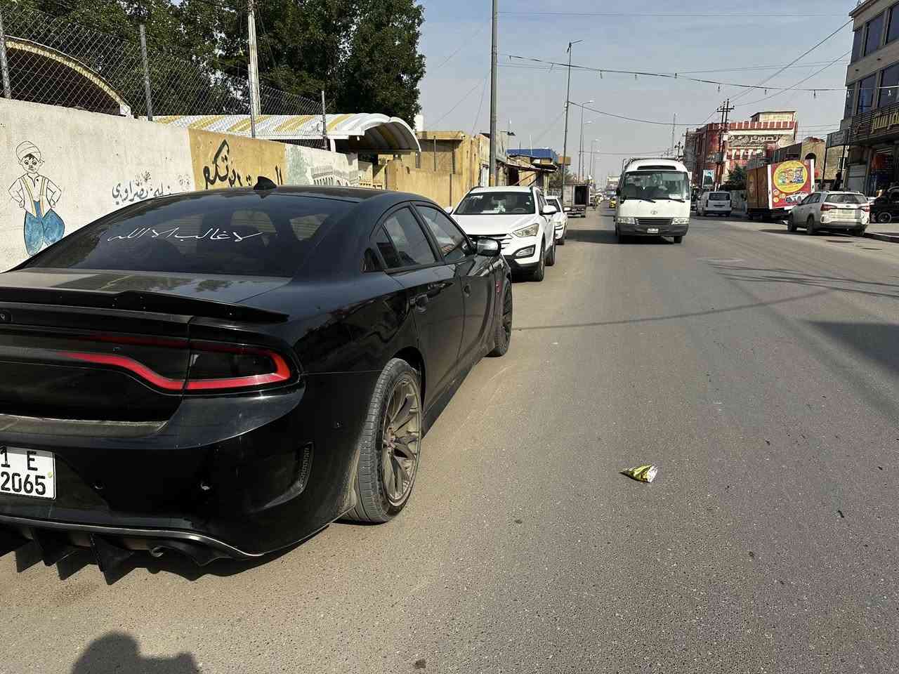 سلام عليكم جارجر RT5700 مديل 2017اصل 
بيهة مدكر بارد جهت السايق حادث امريكة وبنيد محدث 
وبيهة صبغ كلش قليل الباب لي وره اعبري اثر زلغ وبيهة صبغ كلش قليل يم البكلايت جهت السايق وباقي السياره كلة كفالة وجديد حدادية كلهة جديدة تخم تاير جديد كير مكينة خير من لله بسمي وسنوية لل ٢٠٢٩ غرفة كلش نضيفة وسياره فول مواصفات عدة الفتحة بلاكت ريسنك صوت رعب وسياره ع ايدي وجديدة وبيهة خسفة بالقمارة مال تحميل السعر 175 وبيهة مجال للشراي مكاني بصره الرقم ***********
