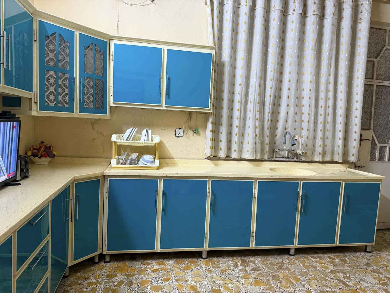 السلام عليكم 
عندي هذا الكاونتر للبيع


**إذا كنت صاحب هذا الإعلان وتريد حذفه لأي سبب، رجاءا أرسل رسالة إلى الدعم الفني**