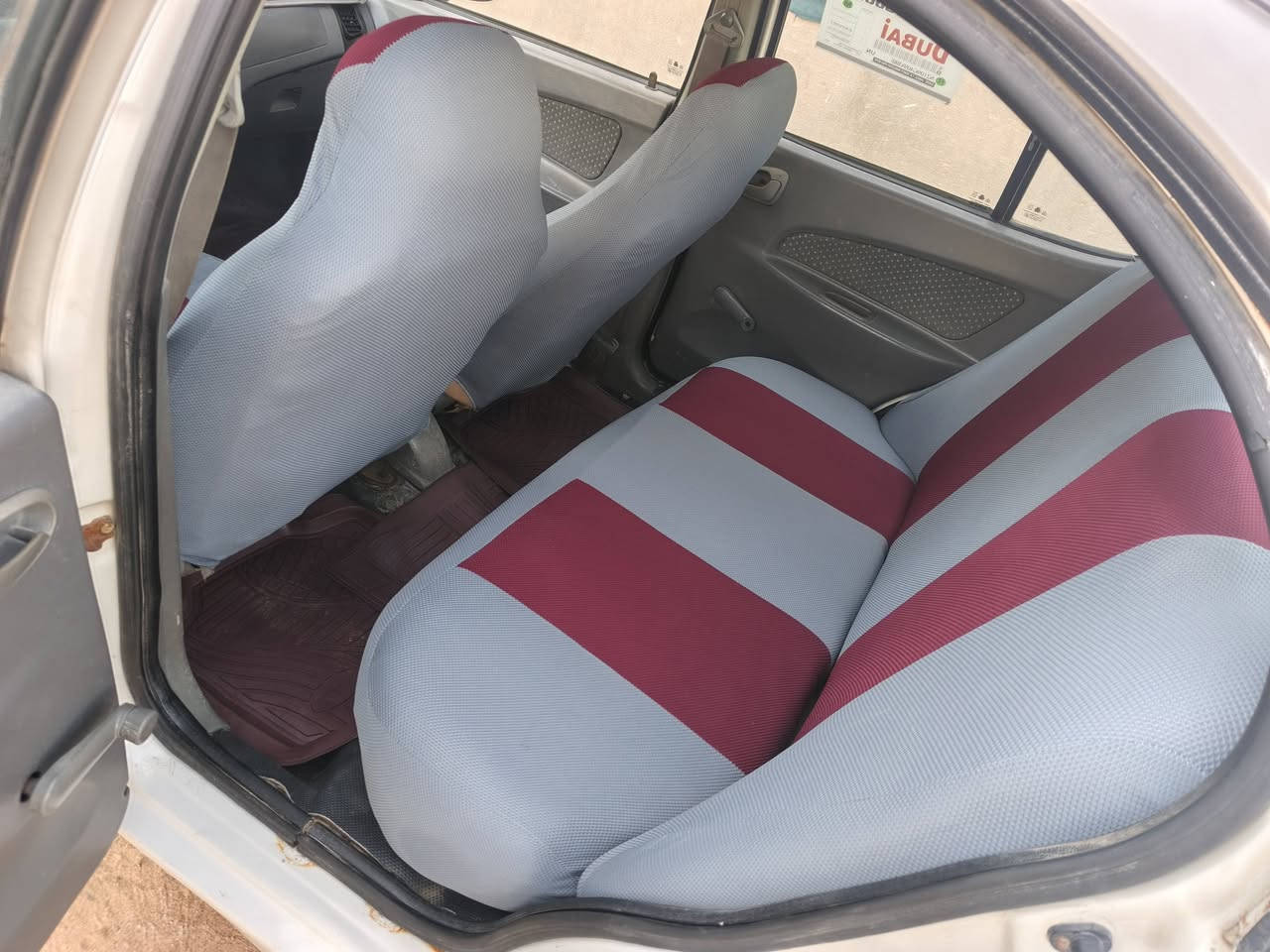 السلا عليكم. طيبه للبيع السعر ٣٢ وبيه مجال 
السياره مكفوله عدى جاملغ أمامي بي صبغ وبنيد الباقي كفاله وجاهزة من كل شيء محرك وكير وحداديه وتخم تاير جدد رقم إنكليزي سنويه وهزه جدد مداور ثاني يوم. السياره مسويلها ادامه جديد. السعر ٣٢ وبيه مجال مكاني كوفه أم عباسيات وهذا رقمي  ***********
