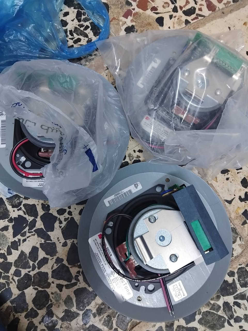 سلام عليكم
للبيع  3 سماعات امريكي سعر الوحده 40 الف شوفو سعرها بالموقع الي تفيده يجي ياخذهن ما عندي توصيل


**إذا كنت صاحب هذا الإعلان وتريد حذفه لأي سبب، رجاءا أرسل رسالة إلى الدعم الفني**