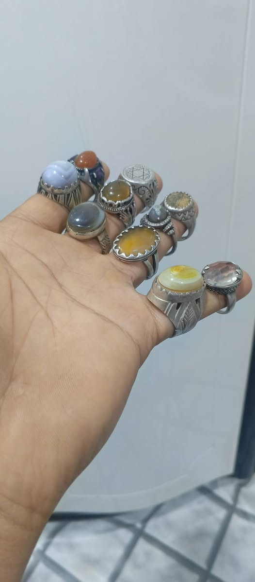 شلع على 35الف توصيل موجود لكل محافظات العراق 5 الاف


**إذا كنت صاحب هذا الإعلان وتريد حذفه لأي سبب، رجاءا أرسل رسالة إلى الدعم الفني**