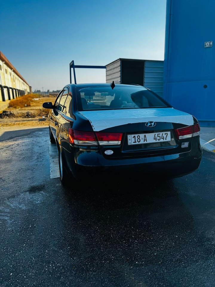 السلام عليكم سوناتا امريكي 2007
السياره خمس قطع ابيع حزام
كير محرك كله بشرط
تبريد ثلج ❄️ 
حداديه كلش جديده 
السياره خير من الله مكينه 2400 دوش 

السعر 105 وبيهه مجال 
للاستفسار ***********
