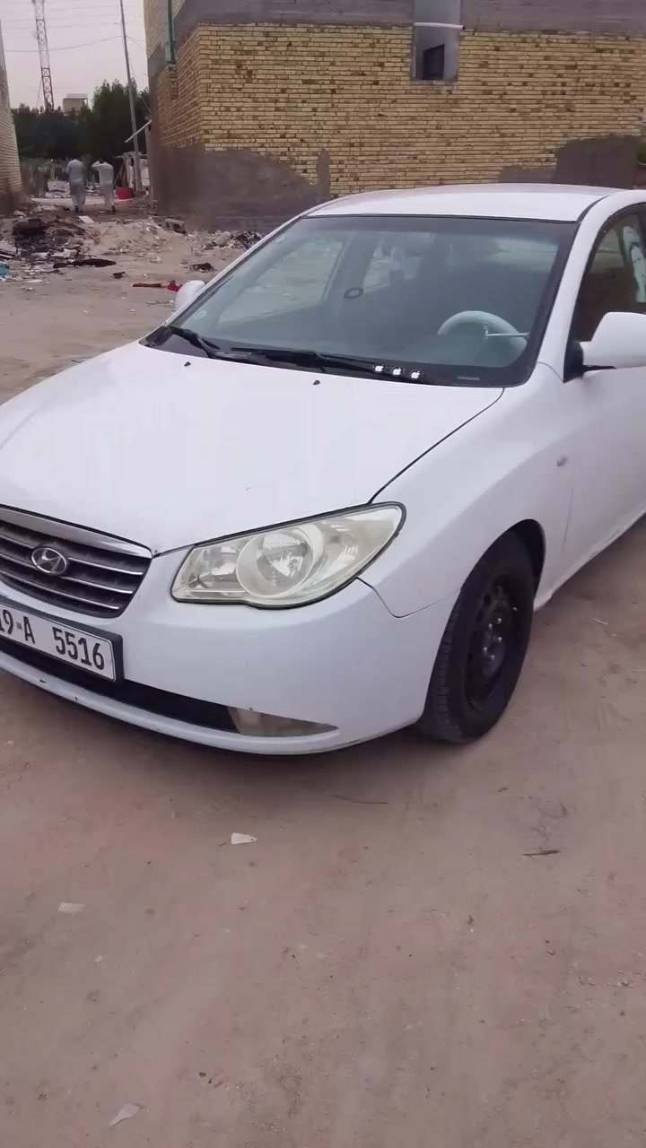 السلام عليكم النترا للبيع 2007 سياره خليجي جير مكينه خير من الله حداديه خير من اللهه الاستفسار عن الرقم *********** السعر 93
