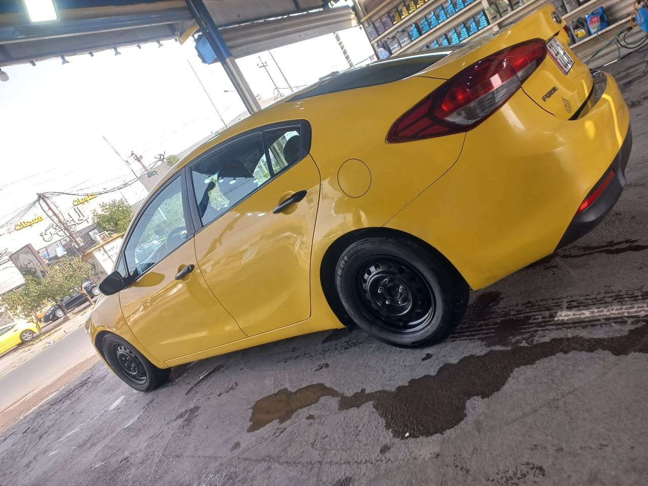 للبيع فورتي 2017
حادثها بل المنشور 

وبيها حافت البنيد ليبل واحد بدون تبديل 

مكينه 2000 كير AT

رقم بغداد جديد 

السيارة جاهزة 

السعر 112

لاستفسار ***********
