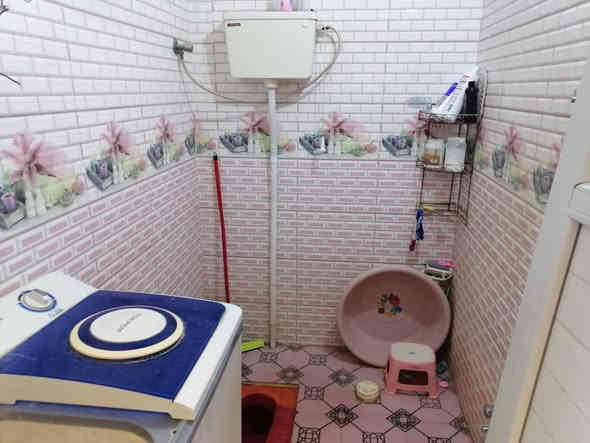 بيت بحي الشهداء قرب جامع المحسن للبيع  مساحته البيت 120واقع حال بالطابو ١٠٠ البيت اسمي ثاني يوم اداور
يحتوي البيت على
استقبال ٧ في ٤
مطبخ ٤ في ٤
غرفه ٦ في ٤
صاله ٤ في ٣ونص
حمامات ٣
اي استفسار بخصوص البيت هذا رقمي
***********
السعر ١٤٠ وبيه مجال
