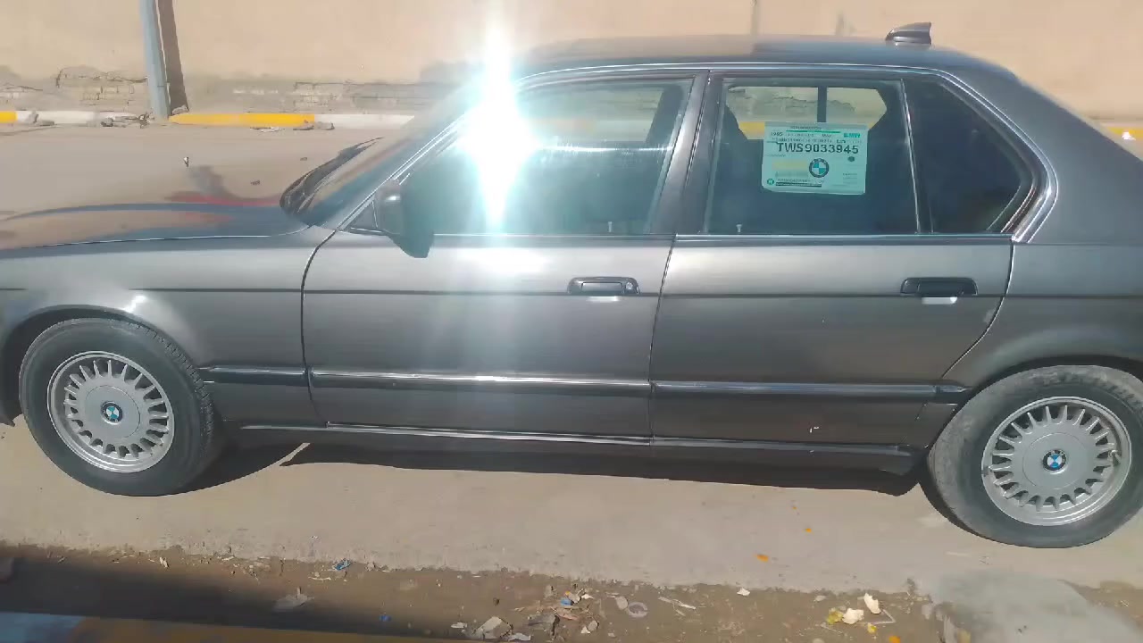 للبيع مديل 1992 حجم 730 السعر 40 رقم نكليزي بسمي وشراي يتصل ***********
