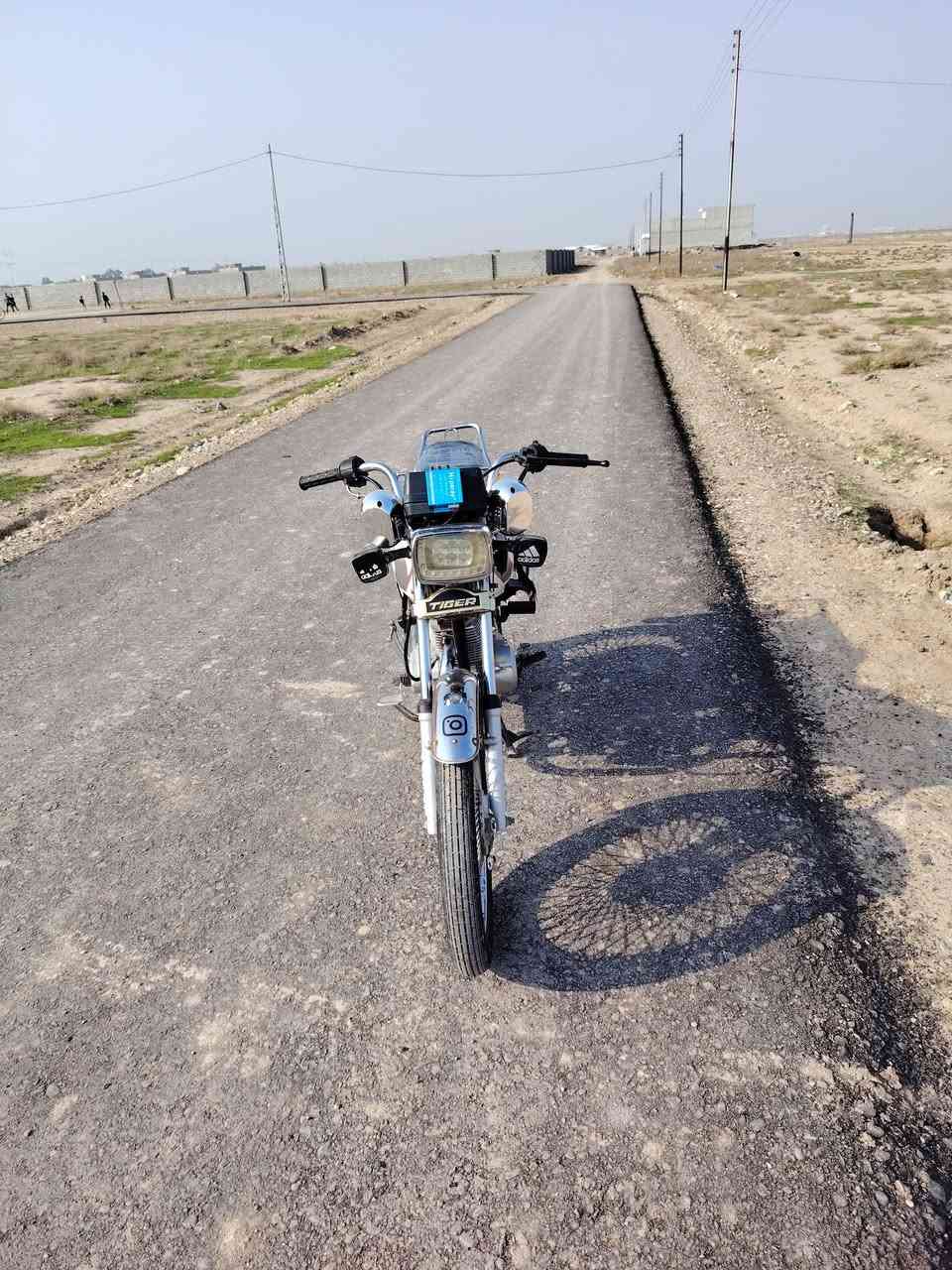 دراجه للبيع تايجر موديل 20 مكاني ديالى بعقوبه السعر 450 وبيها  مجال***********
