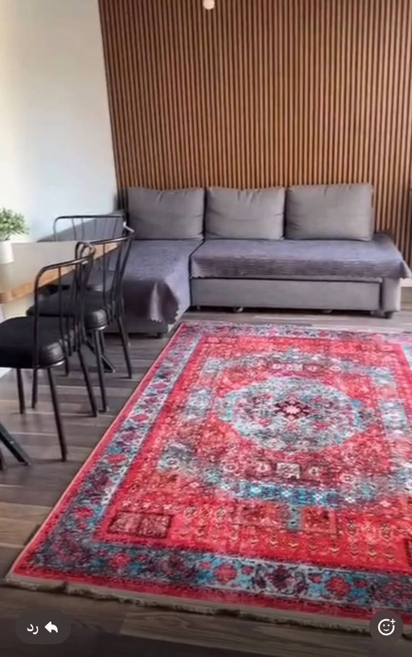 بيت #موثث للبيع في أربيل مجمع اوزال ستي
المساحه 172 متر
3 غرف نوم 

#بالتقسيط_شهري_250_الف

بمقدمه وأقساط طويله المدى 

خدمات المجمع كل من ماي كهرباء أسواق مدارس عربي كوردي جامع روضه 
مع بوابة سكيورتي 24ساعه 

موقعه كلش مميز حيوي 
10دقائق عن ماجدي مول 
5دقائق عن مدينة العاب ماجدي لاند 
ربع ساعة عن سنتر المدينة 

للاستفسار اكثر يرجى التواصل عبر الارقام 
او زيارة موقع شركتنا للاطلاع على باقي التفاصيل 

https://t.me/shamanforrealestate

#بيوت_اقساط_اوزال_ستي_بالتقسيط

***********

***********

#بيوت_للاقساط_مناسبة_في_اربيل_كوردستان

Kurdistan real estate
