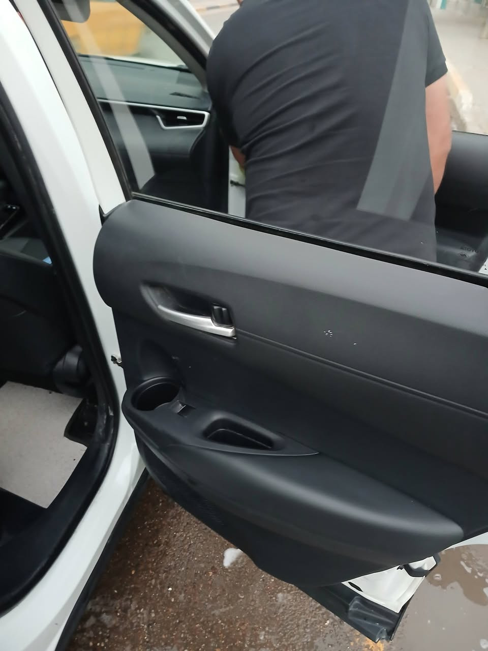 كورلا كروز مديل ٢٤ سياره نضيفه كلش رقم بغداد  سعر ١٦٦ مكاني بغداد البياع ***********
