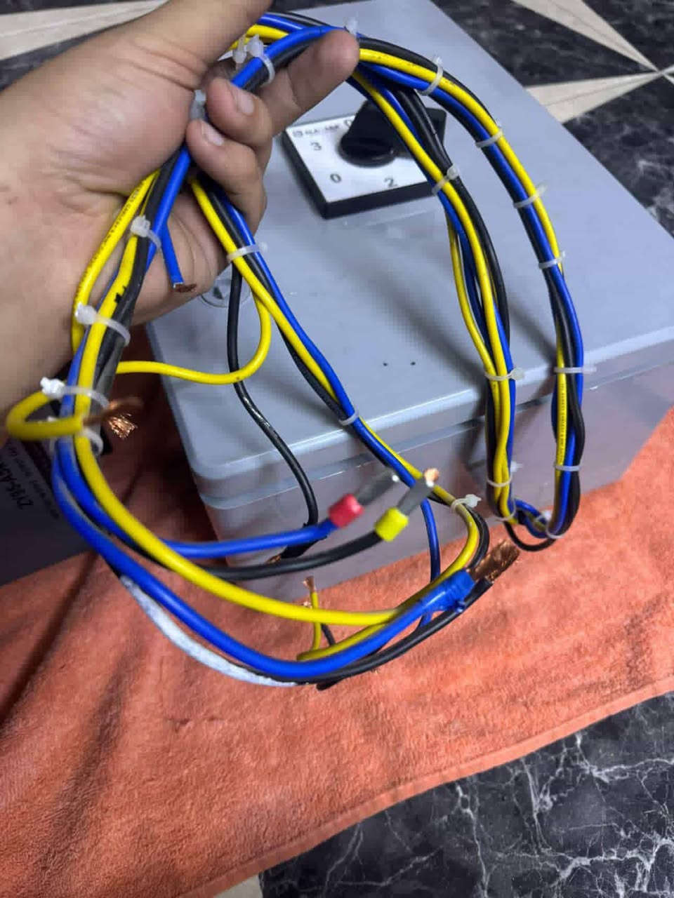 منظومة كهرباء ورافع فولتية


**إذا كنت صاحب هذا الإعلان وتريد حذفه لأي سبب، رجاءا أرسل رسالة إلى الدعم الفني**