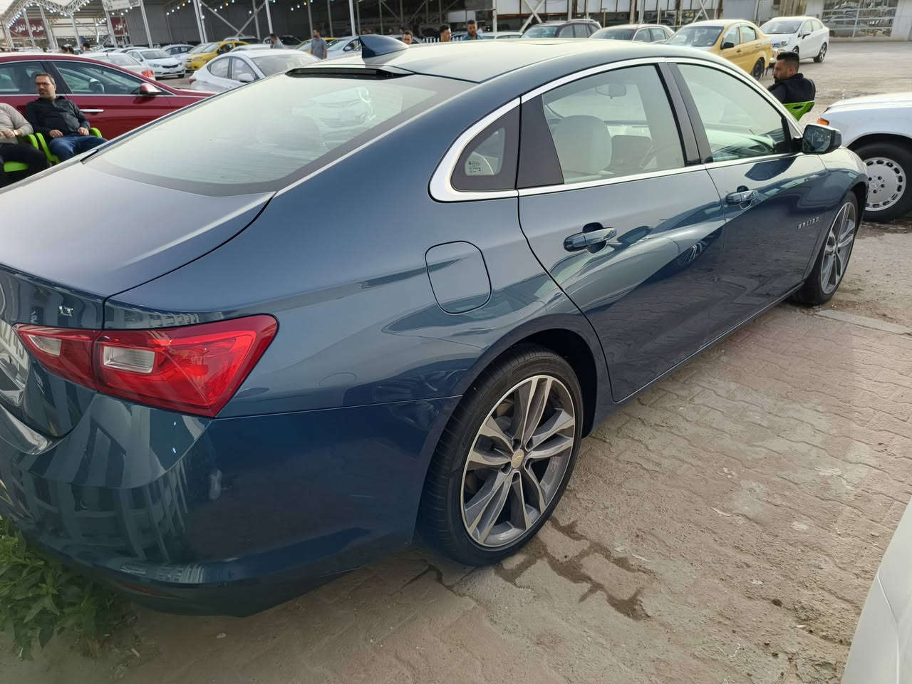 السلام عليكم
ماليبو 2024 ماشيه ٣٥ ميل فول واحد على واحد جاهزه من كل نواحيها ما عايزه برغي  حادثه جاملغ وبنيد بدون دواخل رقم اربيل تحويل وكاله ثاني يوم مكاني نجف المعارض الجديده للاستفسار تصل ***********
