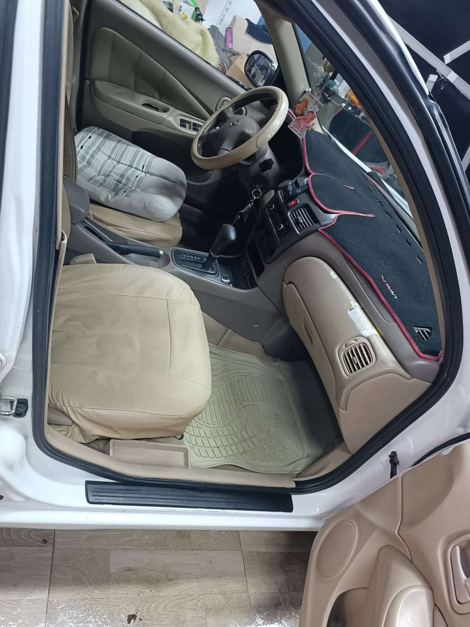 السلام عليكم سيارة للبيع سني ياباني 2009 محرك ابيض ما بيه قطرة صبغ بس بارد كما موضح بالسونار والسونار صحيح قديم بس نفس السيارة لا ضربه ولا صبغ وكير ومحرك بالشرط رقم بغداد وبأسمي والسنوية لحد 2029 يلا تسقط. صور السيارة كدامك والسونار كدامك والسعر 105 وبيه مجال بسيط ومكان السيارة متواجد بمنطقة قولاي وخانقين وكل التفاصيل مذكورة وشراي وتعجبك السيارة حياك الله رقم الهاتف ***********
