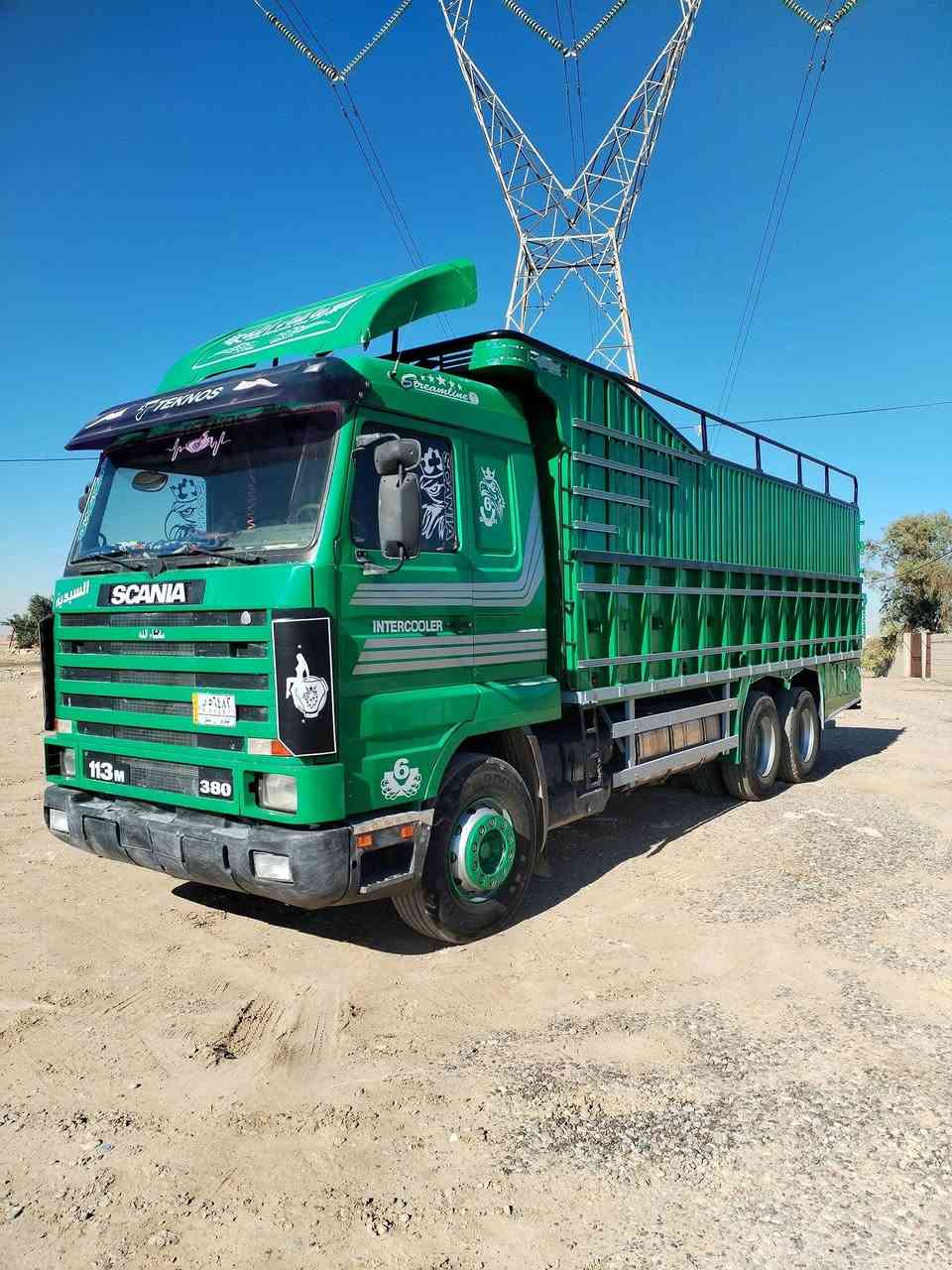 للبيع سكانيه موديل 95 رقم نينوى محرك فحمي 113 /380 كير 3 ب3 شرط شاصي بلادي طخم تاير جديد جاهزه عل شغل الاستفسار ***********///***********
