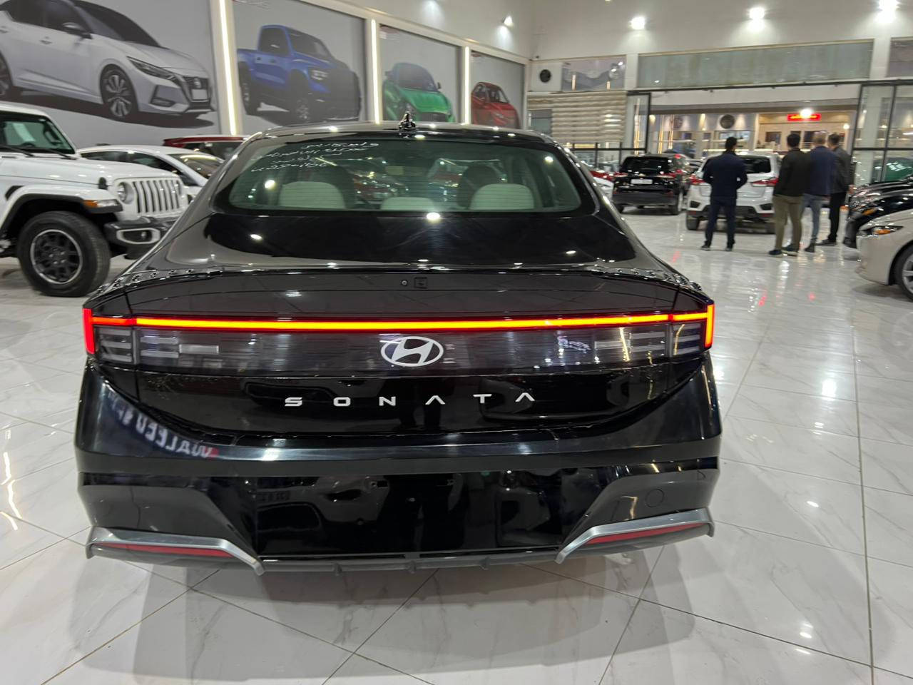 سوناتا 2024
‏2.5L حجم محرك

مواصفات

بصمه 

گير 8 نمر

بصمة تشغيل وابواب

المقاعد: كهربائي  + تدفئة 

٥ وضعيات قيادة

جنطه ذكيه 

لايت لد 

بك لايت لد 

ترحيب

دشبول الاكتروني 

شاشه كبيره 

كير تعليك 

شحن لاسلكي

اوتو ستوب

اوتو هولد

رادار

نقطة عمياء

رادار خطوط شوارع

فوول تحكم ستيرن

الحادث- بوند صفحة صبغ 

السعر. 149 ورقه 

العنوان اربيل- معرض ولید كارس

 للاستفسار 📞

☎️***********

☎️***********
