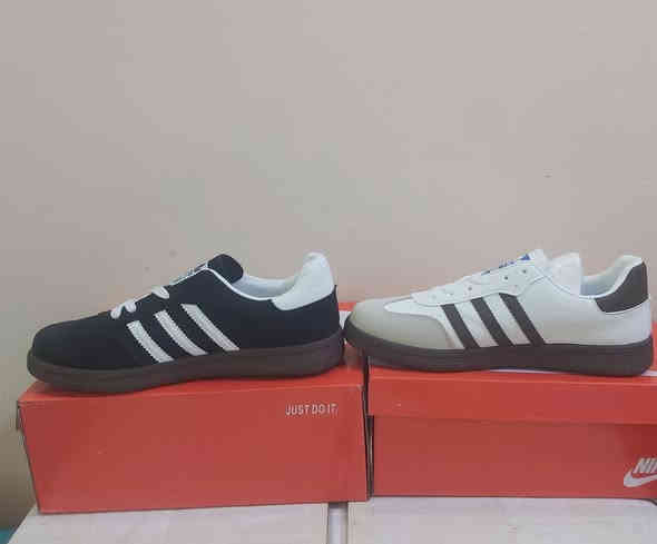 🟩انواع الاحذية والقياسات 
🟨 ادداس +نايك زوم+ سكچر +سامبا + حذاء رياضي 
🔴 السعر ٢٠ الف مع التوصيل القياسات من ٤١ الى ٤٥
✅ عدا السامبا قياساته من ٤٠ الى ٤٥ التوصيل كافة محافظات العراق 
🟣 التواصل واتساب ☎️(***********)
