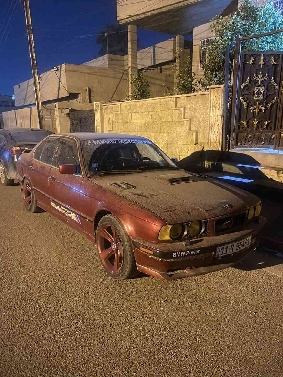 بي ام 525 مسكر 1992  رقم  بغداد السعر 55 وبي مجال
السيارة تخربط بالبداية ورا ما تمشي طبيعي يرادلها صدر واكسل شرط التحويل وبيها مجال 

مكاني بغداد الغزالية 

الرقم: ***********
