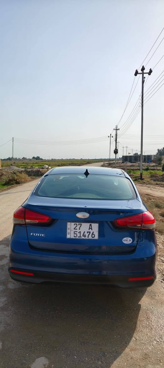 فورتي 17 امريكي مكينة 2000 دوش كير AT  ماشيه 141 رقم ذي قار دولي حادثها جاملغ ايمن جهة العبري مبدل. خشم البرانكيت تصليح بالعراق جاملغ جهة السائق صبغ صور الحادث بالمنشور جاهزه من گير ومكينه وحداديه وتبريد وتايراتت
مكاني الشطرة. للأستفسار ***********
