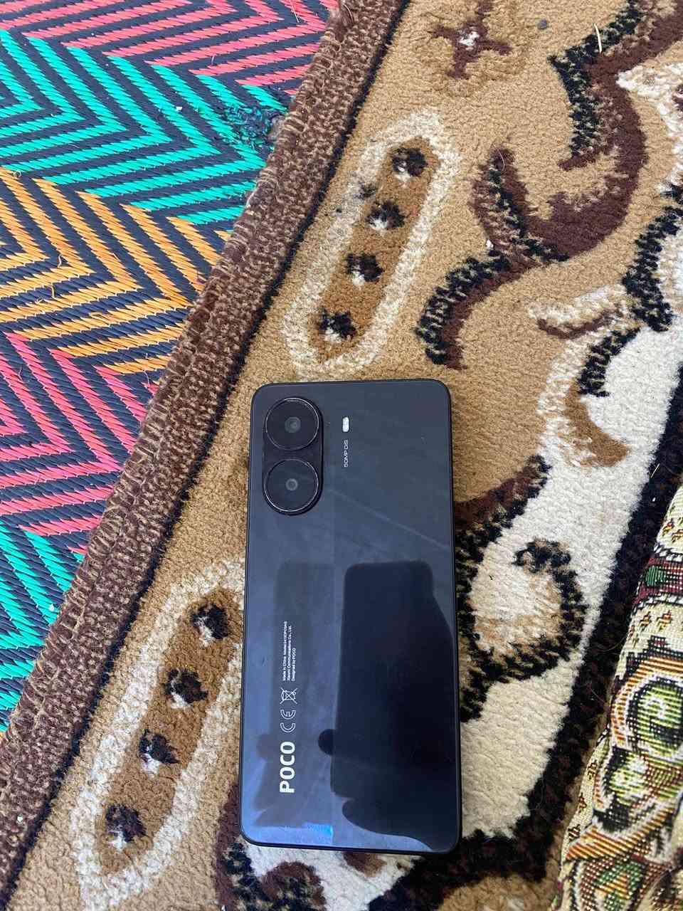 السلام عليكم
بوكو X7pro  ذاكرة 512 رام 16

الجهاز نظيف كامل ملحقات 
 سعره 440 بي مجال 
موجود واتساب وماسنجر 
***********
