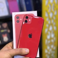 ايفون 11 كامرتين/نموذج  M الذاكرة 128 نضافة100%  بطارية 96 ضمان مكفول ...