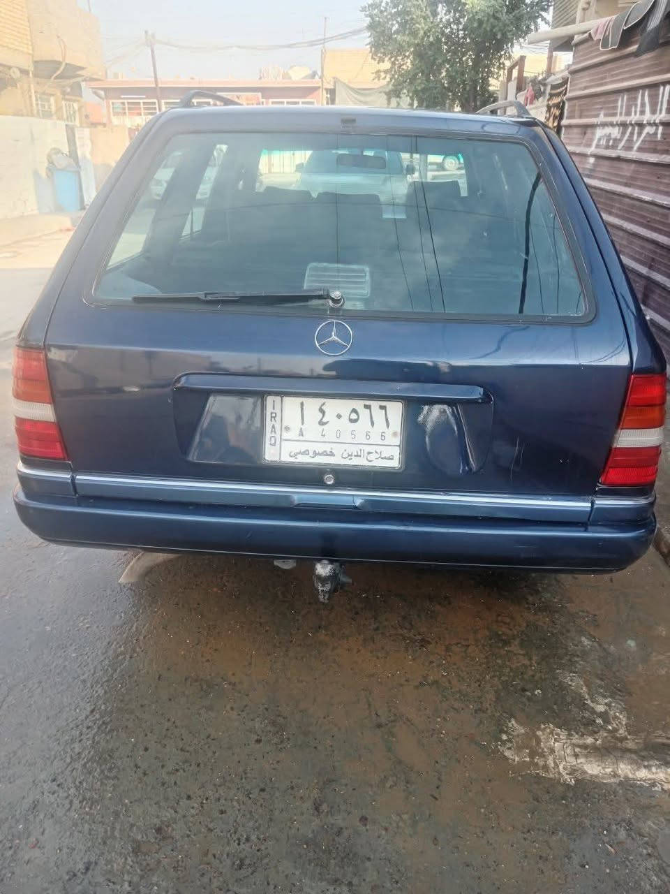 مارسيدي دب ستيشن موديل 95 نضيفه جدأ كير مكينه جديد 300قبغ اسود السعر65 وبيهه مجال الشراي يتصل ***********
