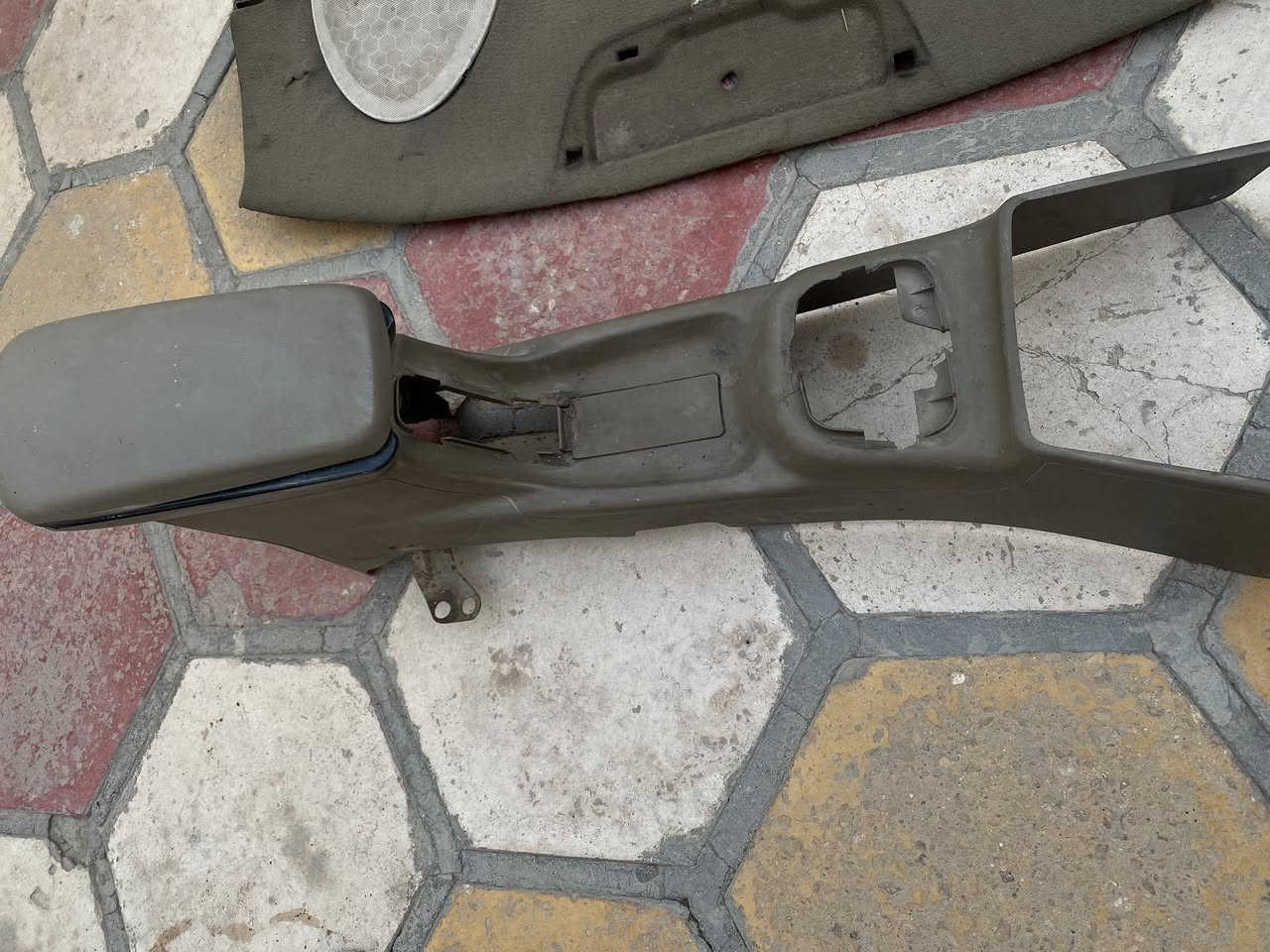 غراض سمند للبيع المكان نجف لاستفسار اتصل عل رقم ***********
عربانه خلفيه جديده 
كشنات خلفيه
دشبول خلفي 
فرس 
كيجات دشبول 
اذراع استيرن
اسطاب اكسن يمنه يسره
افلنجات اماميه
طبلات مالت مقدم 
فريز تبريد كامل هوه والقاعده والفان كامل
