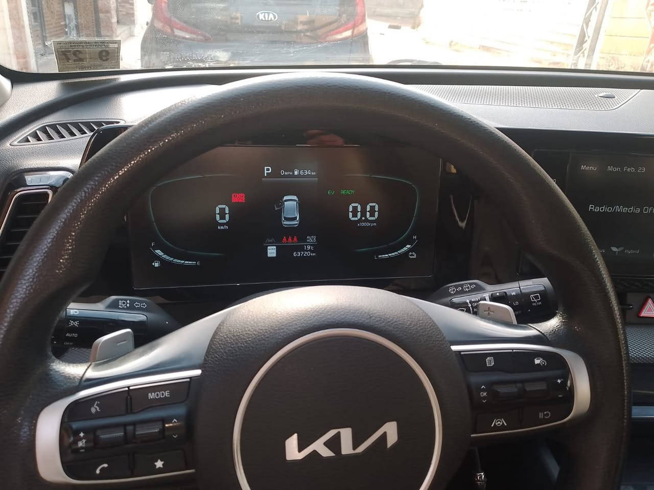 كيا سبورتج هايبرد وارد امريكي موديل 2023 صور الحادث وي المنشور بدون تبديل صبغ فقط ربع البنيد والباقي مكفول باسمي  السعر 190 $ وبيه مجال الاتصال ***********
