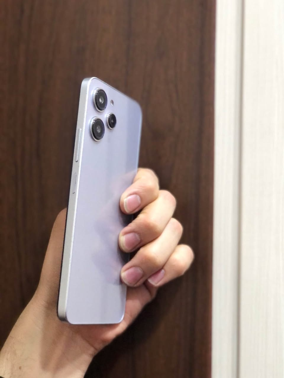 Redmi note 12 
مۆبایلێکی هەرزان و خێرا بۆ کاری ڕۆژانە 
زاکیرە 256
ڕام 8+4
مۆبایلەکە زۆر جوان و پاکە 
نرخی 120 هەزار
*********** 📞
واتساپ ڤایبەر السليمانية, العراق
