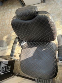 4 كراسي للبيع. نص عمر. مع عرباين نضيفات عدد ٣ رقم 07874411155