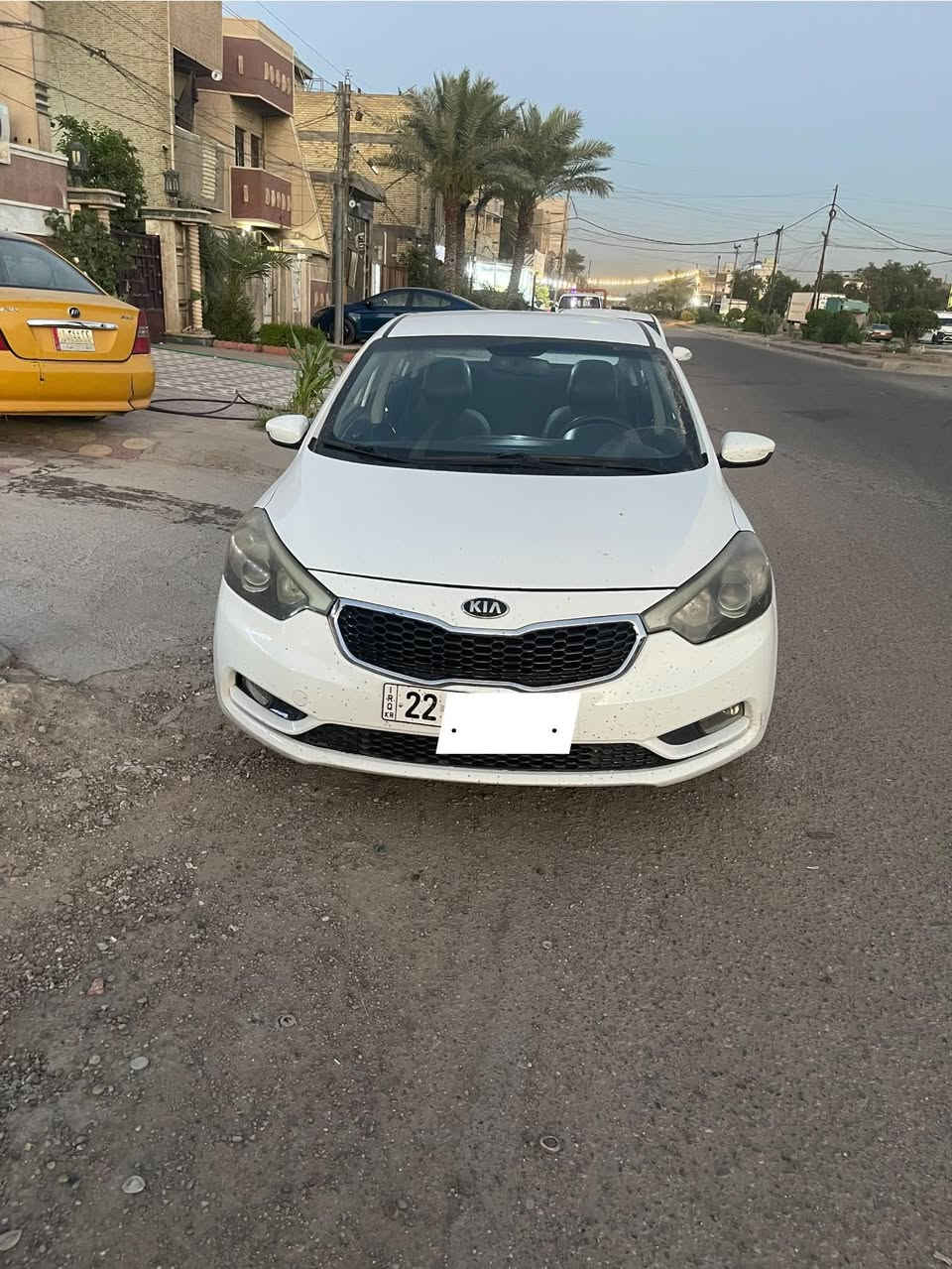 سيراتو ٢٠١٤ مكفولة بدون قطرة صبغ كاملة بدون اي نقص
بيع او مراوس بيكم نيفارا 

***********
