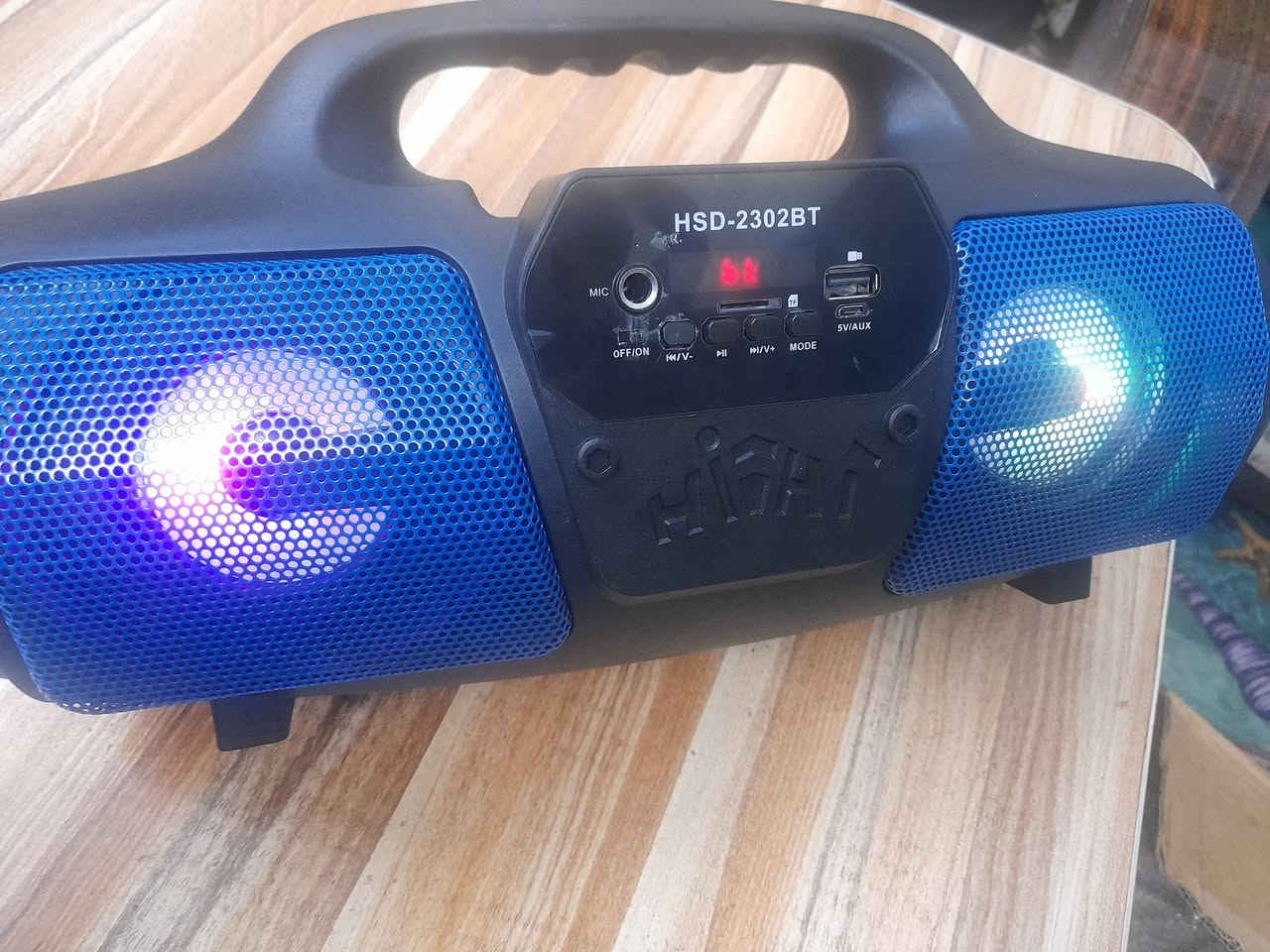 سماعة دي جي وراديو بلوتوث صوت عالي طلعت بالامزون


**إذا كنت صاحب هذا الإعلان وتريد حذفه لأي سبب، رجاءا أرسل رسالة إلى الدعم الفني**