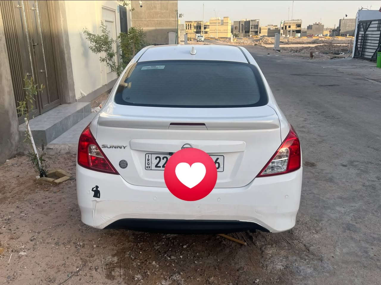 سلام عليكم سياره نيسان سني البيع ٢٤كفاله بيه بس بارد بل باب مال عبري ماشيه ٣٦الف بسم شركه لولوه بلبته زركه بكان البصره سعر ١١٥ ***********￼
