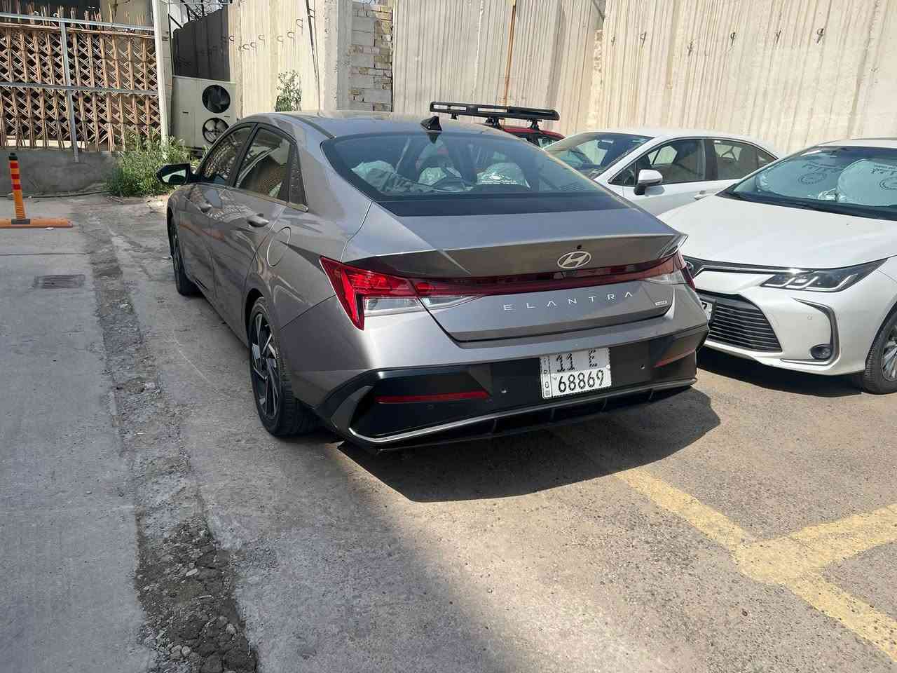HYUNDAI ELANTRA, 2024
LIMITED
النترا ٢٠٢٤ سلفر هايبرد للبيع فول مواصفات لمتد تدفئة وتبريد كشنات كهرباء داخل لونين
شاشة متصلة
سستم صوت
رقم بغداد مميز
حادث بسيط سطحي
وباقي مواصفات اللمتد معروفه
دخول جديد
اسبير نفس ويل السياره غير مستخدم
ماشيه 31 الف
للتوصل اتصال او واتساب
***********
