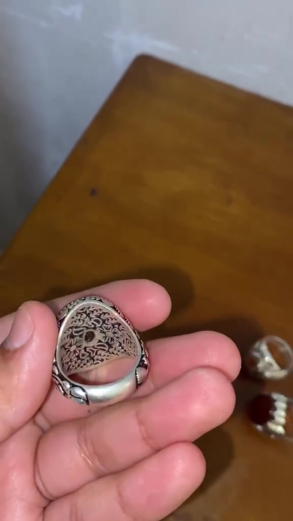 صياغة بحرينيه ٣محابس صياغة عارف والرابع ايظا بحريني منقوش ايه قرانيه بسم الله الرحمن الرحيم ويكاد الذين كفرو ان يزلقونك الى اخر الايه كلمن وسعره


**إذا كنت صاحب هذا الإعلان وتريد حذفه لأي سبب، رجاءا أرسل رسالة إلى الدعم الفني**