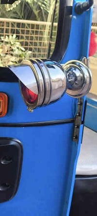 غراض تكتك للبيع مثل ما واضح بل صورة فانوس + طير + هورنات بوش بالة + لا...