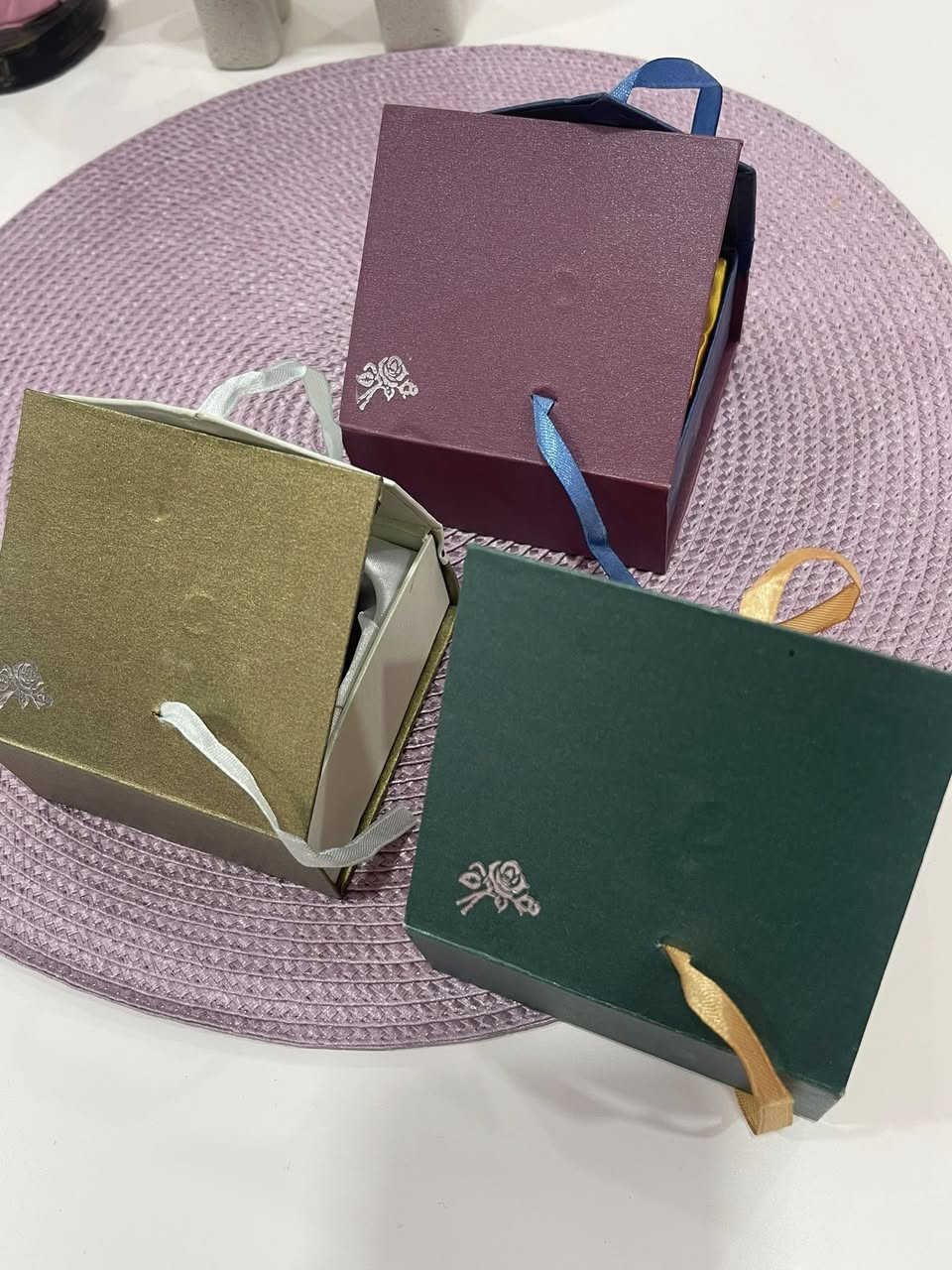 سوار احجار كريمة
🔥اخر ٣ قطع 🔥
سويت عليهم 💯عروووضض💯

السوار الواحد ب ١٥ الف بدل ٢٥ 

العلبة والتغليف فدشي مرتب

وراقي ينفع يكون هدية (مجاني هاليومين)

سوار العقيق الاحمر 

والرمادي والروز كوارتز

🔥🔥سارع بالحجز قبل نفاذ الكمية 🔥🔥

توصيل بغداد وجميع محافظات العراق ٣ اف !


**إذا كنت صاحب هذا الإعلان وتريد حذفه لأي سبب، رجاءا أرسل رسالة إلى الدعم الفني**