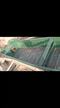 زورق للبيع الطول 5 متر السعر400الف وبي مجال  مكان /كرمة علي/شارع الكيبل *********** واتساب
