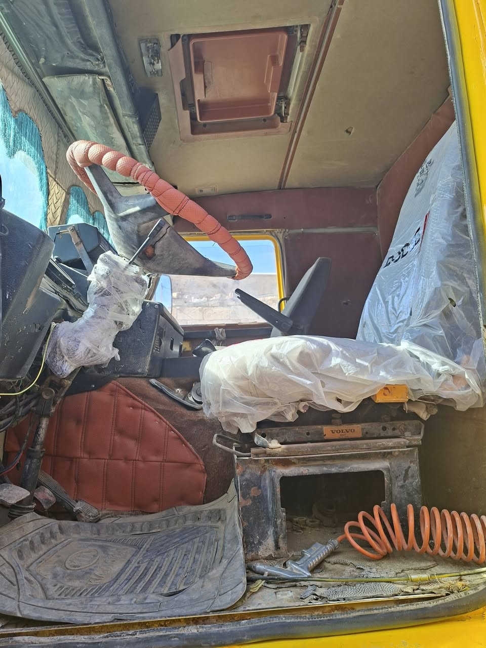 فولف 12 موديل 1984 الرقم صلاح الدين تحويل ثاني يوم مربوطه بالسنويه قلاب عنوان انبار 5 كيلو خط السريع معرض ابو قصي العساف رقم الهاتف***********
