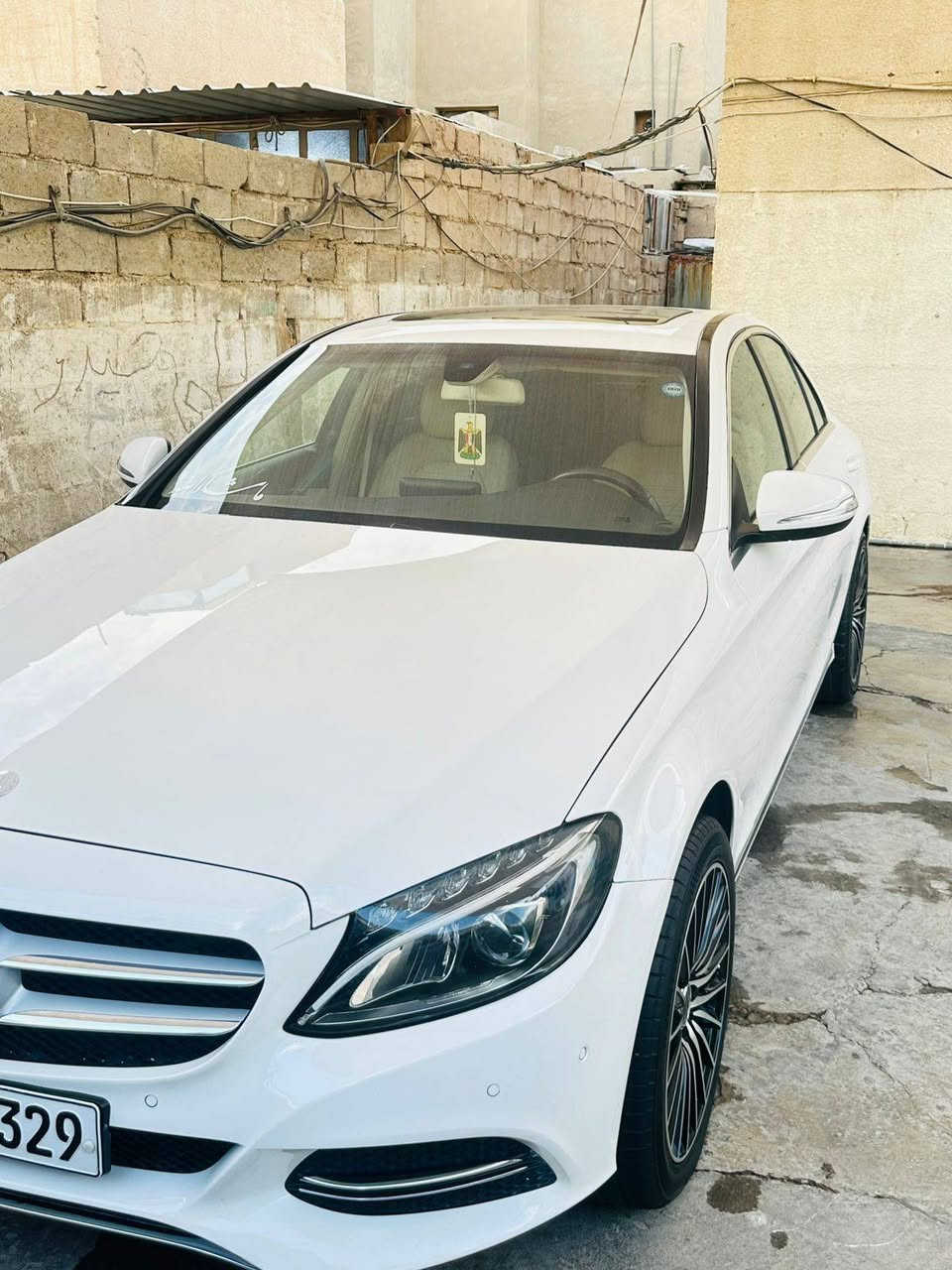 وين عشاق المارسيدس ❤️

مارسيدس2015 c200 خليجي فول مواصفات سيارة كفاله من صبغ التبديل بيه بارد مثل ما موضح بالسونار
سيارة بسمي رقم انكليزي شمالي 
سيارة مكفوله محرك وكير حدادية ومناقصه اي شي ماشية ١٨٧
مواصفاته معروفه غنية عن تعريف خير من الله
سيارة موجودة بالفلوجة حي الضباط
السعر ١٨٠ وبيه مجال حك الجية
رقم الهاتف ***********
