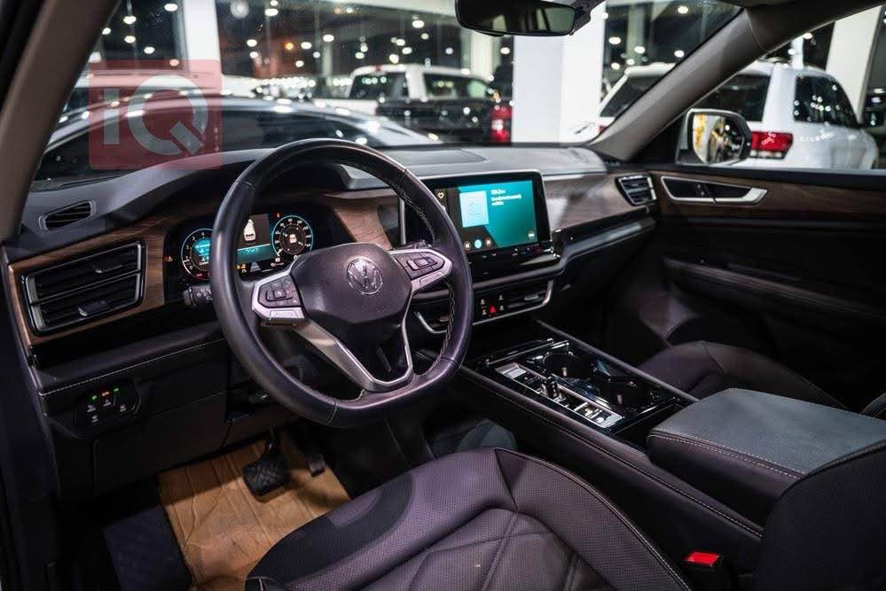 فوكسواگن ئةتلةس موديل ٢٠٢٥ مواسفات se
14 ميل روشتووة
سةيارةيةكي زور جوان و بي كيشةية نقوستاني نية هةموو شتي بة شةرتة
بونيت و جاملغ سبوغة  توزيك تعديلاتي هةية
ايرباك شانةكان تةقيوة 

بةسمة-شعال
جوار دةرگا بةسمة
سندوق شفت-سندوق شاب
رادار 
كوشن جلد و تبريد و هيتةر و كارةبايي
٤ مودي لي خورين
سوكان شفت
لايت ليد
بريك بةسمة
٧ نةفةري
اوتو ستارت و ستوب
زور مواسفاتي ترر

مةكينة ٤ بستووني توربوية
 ژمارة كاتية بة شةرتي رةقةمة
سعري ٢٣٨ وةرقة و مجال
*********** أربيل, العراق
