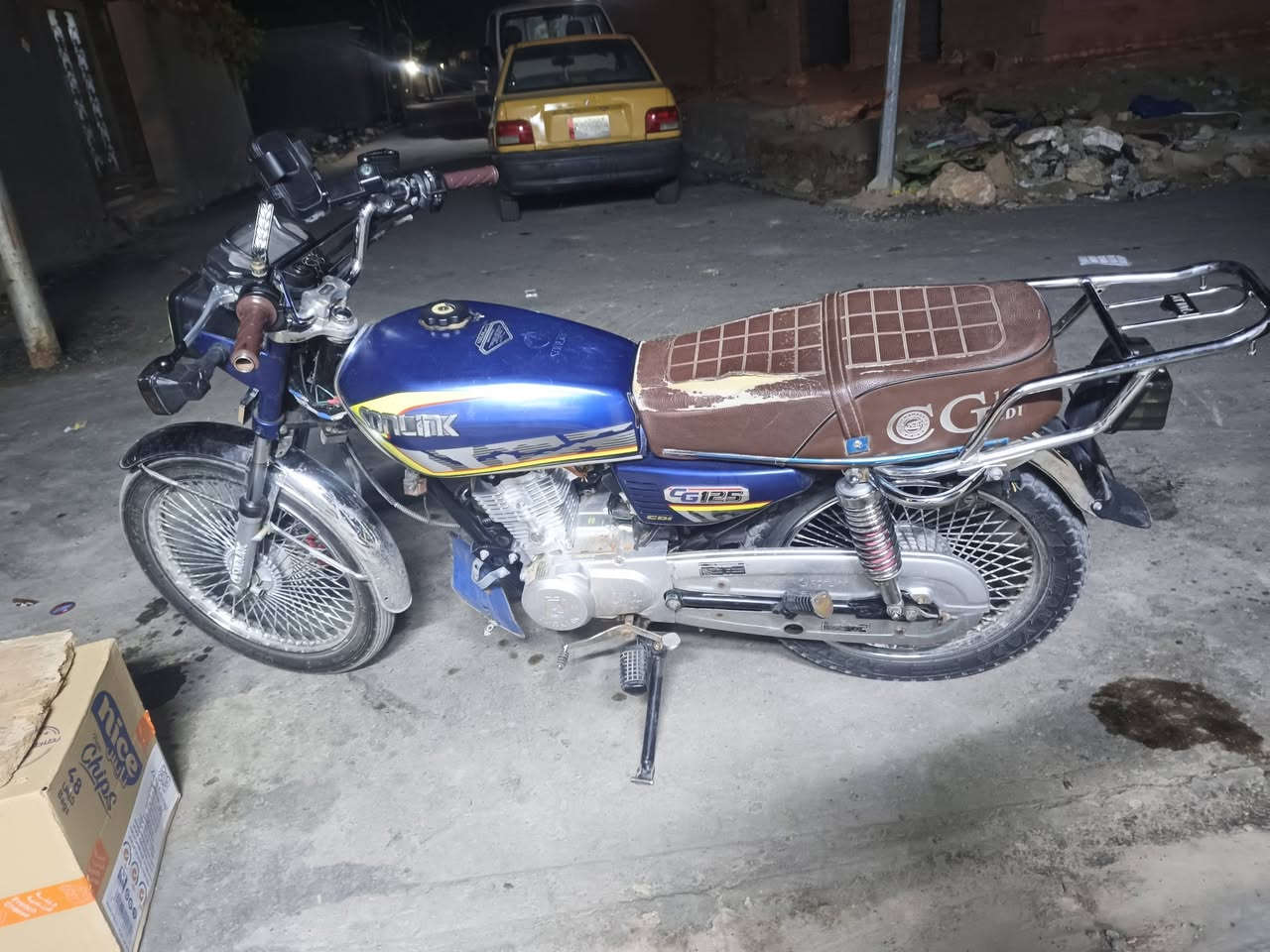 سلام عليكم دراجه كير لبيع دراجه تايكر مديل 24 مكينه ما ملعوب بيه دراجه خير من الله اوراقه ضايعه بلبيت اكفله سرقه وعشاير مكاني سماوه قرب مستشفى لولاده سعر 450 وبيها مجال حك جيه ‏‪***********‬‏ كهرباياته كله شغاله
