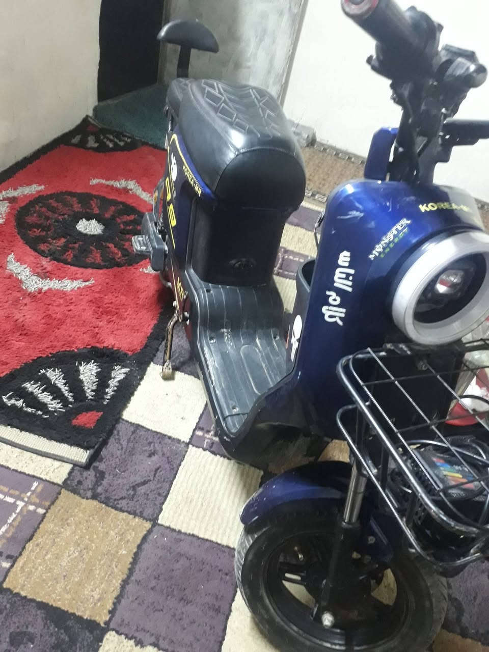 سلام عليكم شباب دراجه شحن موديل 2025 دراجه جاهزه وجديده كلش كهربائيات نشرات كله شغال مكاني بصره جبيله *********** واتساب فقط
