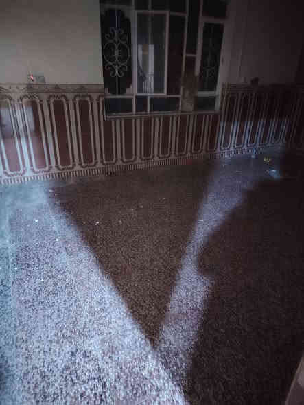 السلام عليكم
بيت للبيع     المساحه ٢٣١ متر 

الموقع   حي الارامل بشارع المدارس موقع تجاري قرب كريم السماج 
سنة البناء ٢٠١٧
غرفتين ٣ونص في٥ واستقبال ٦ امتار و٢٠ سانتيم
وهول ٩ امتار في٤ ومحل خارجي ومخزن ٦ امتار وحديقه وطارمه كبيره. وحمامات خارجيه
السعر. ١٧٠ مليون وبي مجال

ويباع عل مبادره ايضا    الاستفسار‏ ‪***********‬‏
