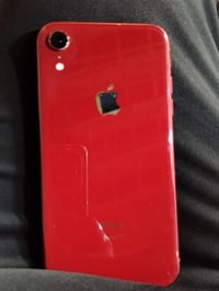 ايفون XR • ١٢٨ • بطارية ٨٠%