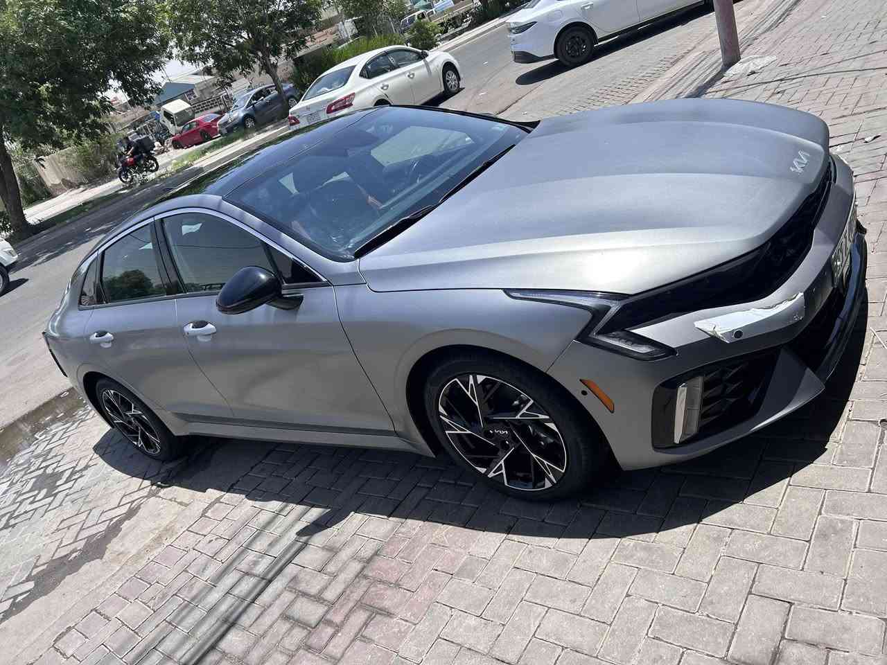 K5 2025 Gtline ماشيه 7000ميل  بس بنيد مبدل ارباكات راجعه سستم فول مواصفات سياره كلش جديده  
بسعر مناسب ***********
