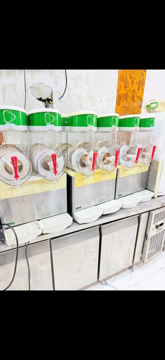 ازبري براص ايطالي
اطلس دبل كمبريسر 

عدد 3

كلشي بيهن جديد 

شغالات جاهزات 

 السعر والتفاصيل مراسلة الصفحه 

او الاتصال ع الرقم ***********

العنوان البصره
