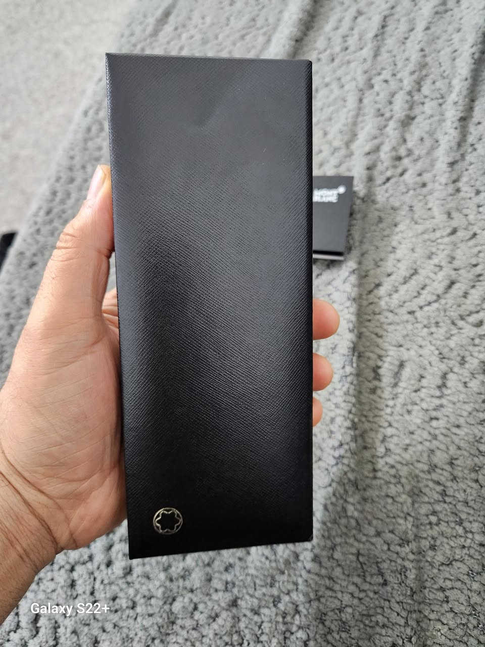 قلم ماركة مونت بلانك
اللي يفيدة يدفع سعرة وبالعافية


**إذا كنت صاحب هذا الإعلان وتريد حذفه لأي سبب، رجاءا أرسل رسالة إلى الدعم الفني**